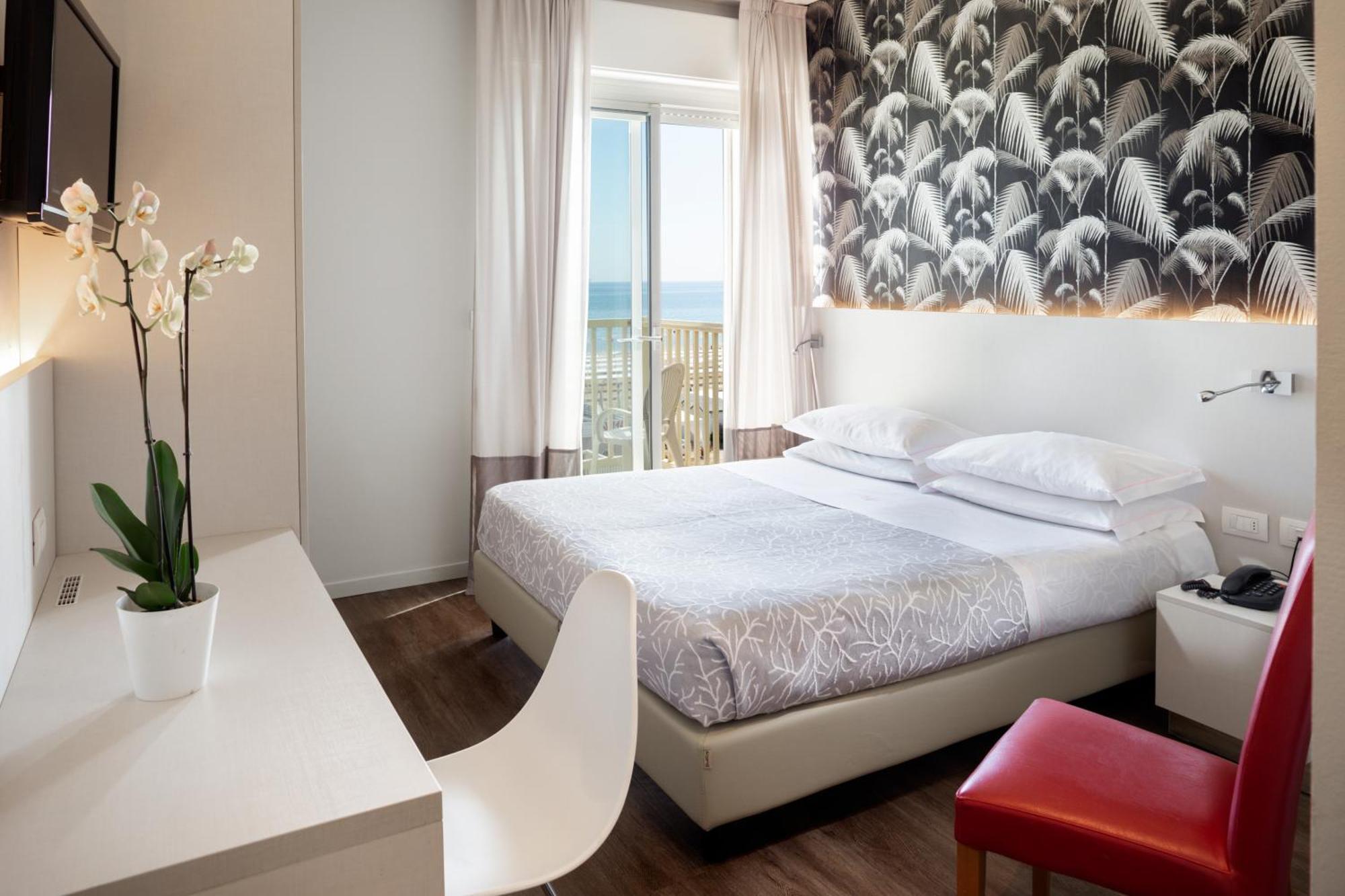 Hotel Gemma ริชชิโอเน ภายนอก รูปภาพ