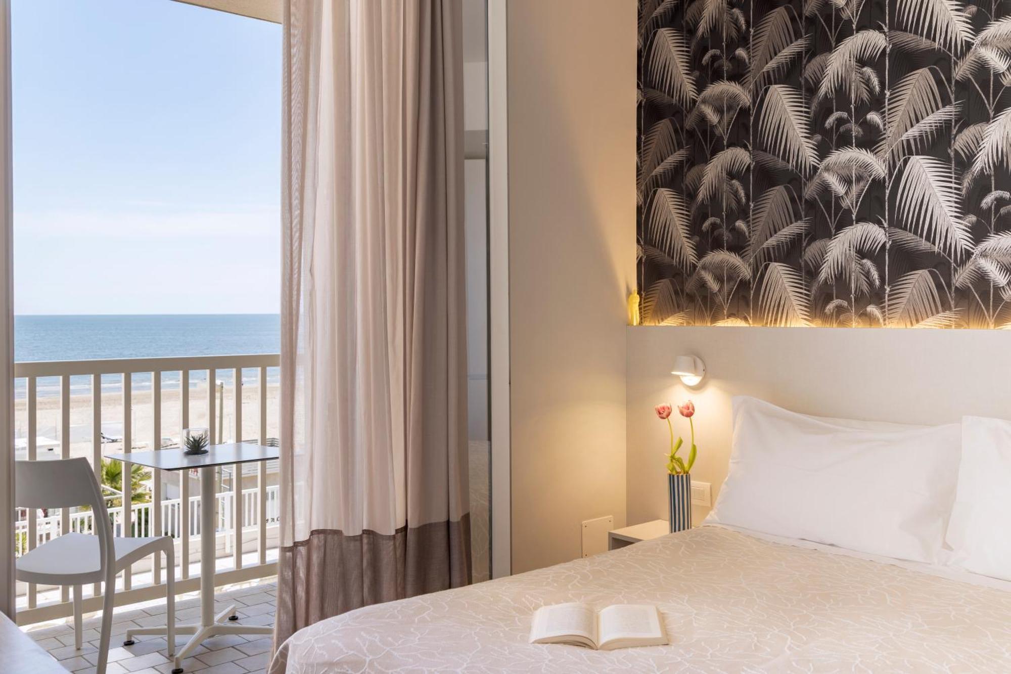 Hotel Gemma ริชชิโอเน ภายนอก รูปภาพ